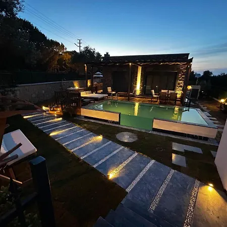 Hotel Luxe Nature Life 1 4*